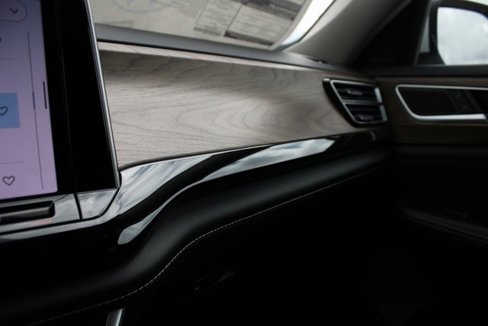 New 2026 Volkswagen Atlas SE image 10