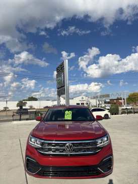 Used 2022 Volkswagen Atlas Cross Sport SEL Premium R-Line image 5