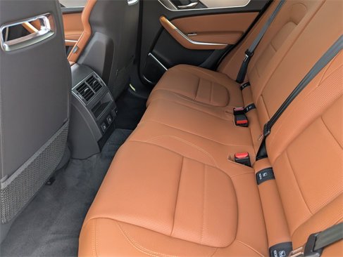 New 2026 Jaguar F-PACE R-Dynamic S image 18