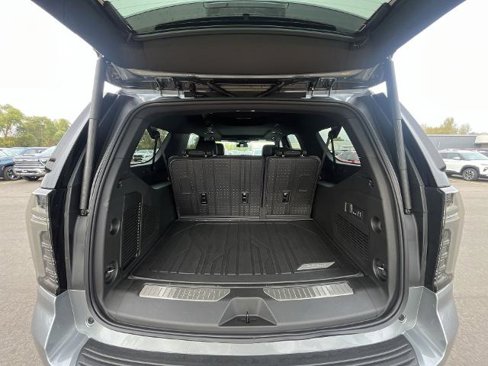 New 2026 Chevrolet Suburban Z71 image 63