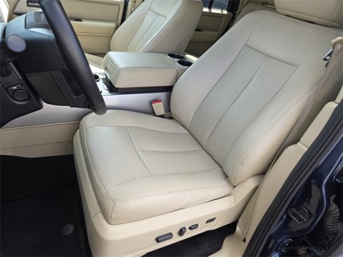 Certified 2017 Ford Expedition Limited image 36
