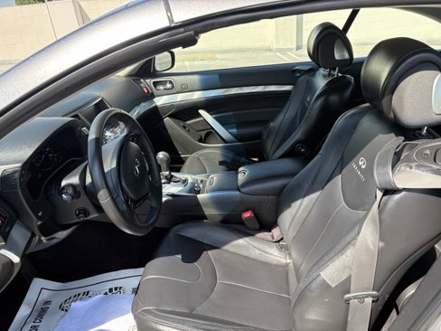 Used 2011 INFINITI G37 Sport w/ Premium Pkg image 17