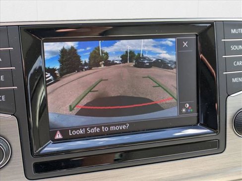 Used 2015 Volkswagen Golf SE w/ Lighting Package image 13