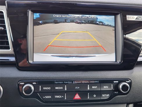 Certified 2019 Kia Niro Touring image 18