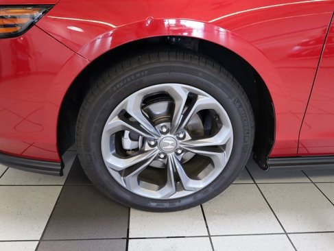 Certified 2024 Honda Accord EX image 16
