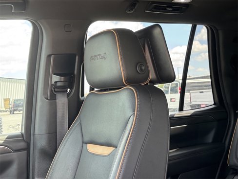 Certified 2021 GMC Yukon AT4 w/ AT4 Premium Plus Package image 13
