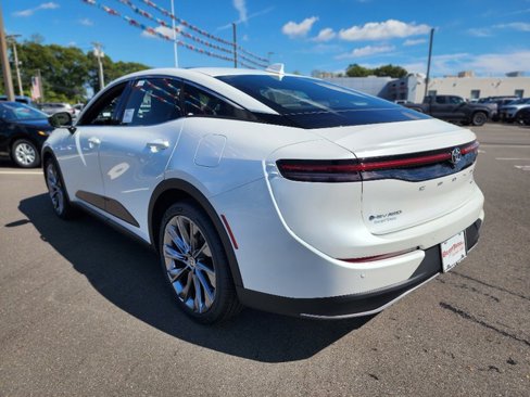 New 2026 Toyota Crown Limited image 4