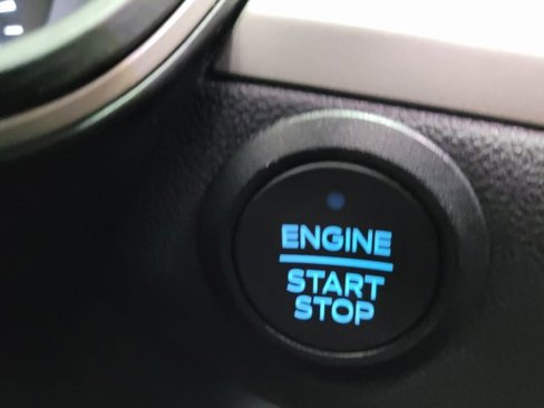 Used 2022 Ford Escape SE image 45