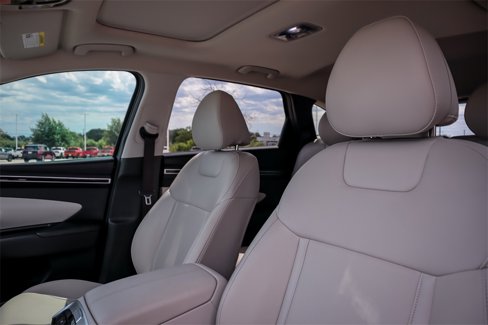 Used 2024 Hyundai Tucson SEL w/ Convenience Package image 9