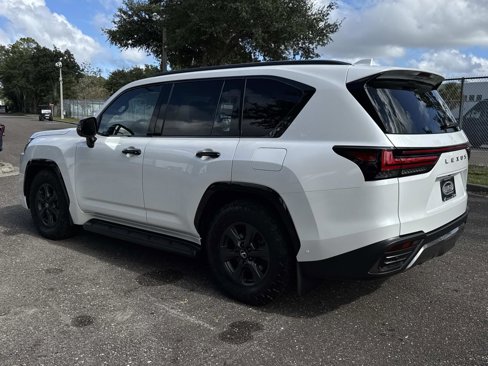New 2025 Lexus LX 700h Overtrail image 5