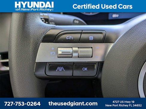 Used 2025 Hyundai Santa Cruz SEL image 30