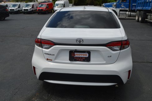 Used 2021 Toyota Corolla LE image 5