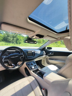 Used 2015 Chrysler 200 C w/ Navigation & Sound Group I image 18