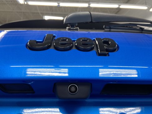 Certified 2023 Jeep Cherokee Trailhawk w/ Trailer Tow Group image 33