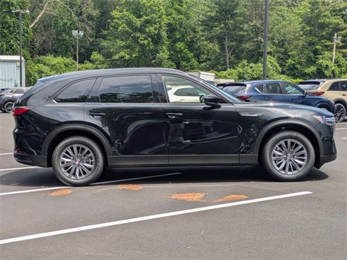 New 2025 MAZDA CX-90 3.3 Turbo w/ Preferred Package image 2