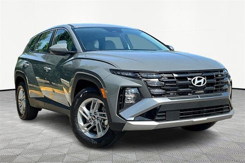 Certified 2025 Hyundai Tucson SE image 12