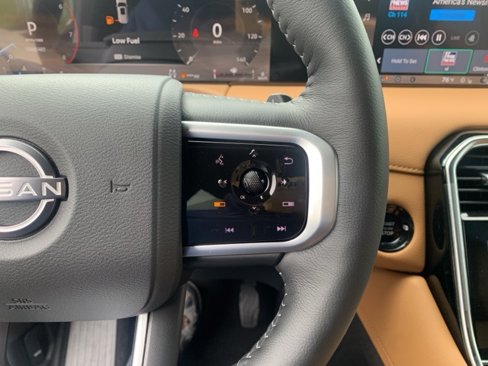New 2025 Nissan Armada SL image 21