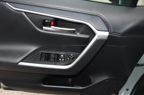 Used 2021 Toyota RAV4 TRD Off-Road image 14