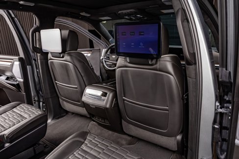 Used 2025 Cadillac Escalade ESV Sport Platinum image 32
