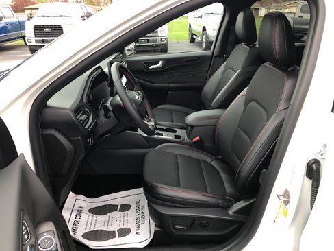 New 2025 Ford Escape ST-Line w/ Tech Pack #1 image 12