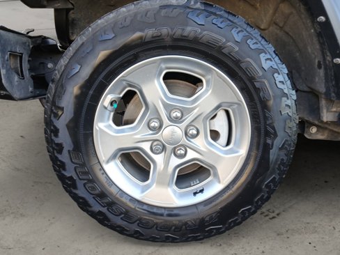 Used 2021 Jeep Wrangler Unlimited Sport image 25