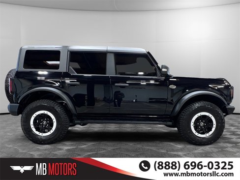 Used 2024 Ford Bronco Wildtrak image 2