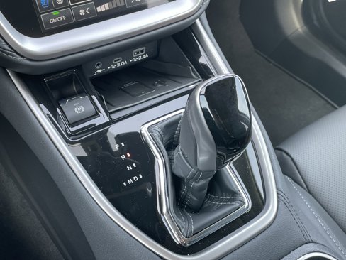New 2025 Subaru Outback Touring XT image 27