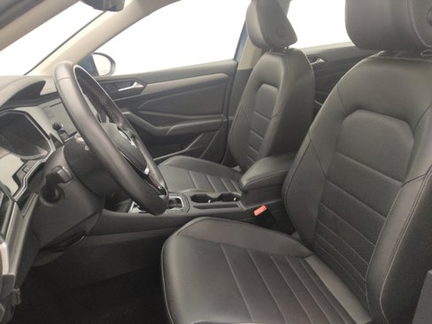 Used 2021 Volkswagen Jetta SE image 17