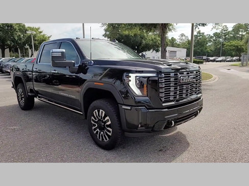 New 2025 GMC Sierra 3500 Denali Ultimate image 32