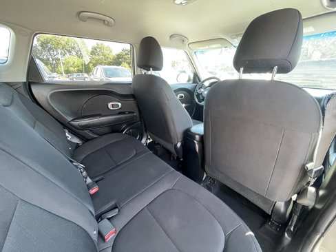 Used 2019 Kia Soul image 22