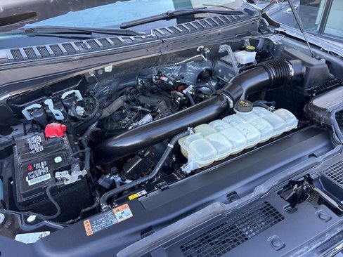 Used 2023 Ford Expedition Limited image 29