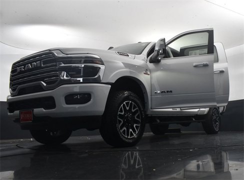 New 2025 RAM 2500 Limited image 27