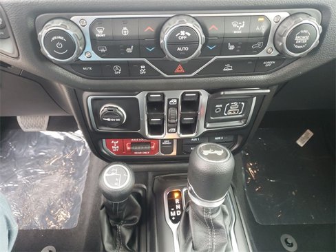 New 2025 Jeep Wrangler Willys image 29