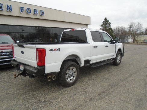 Used 2023 Ford F250 XLT w/ F-250 >10K GVWR Package image 6