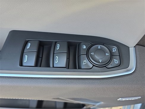 New 2025 Chevrolet Silverado 1500 LTZ w/ LTZ Convenience Package II image 27