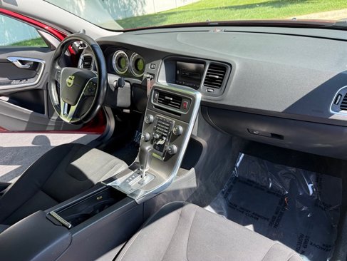 Used 2012 Volvo S60 T5 w/ Climate Pkg image 26