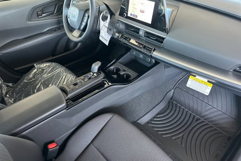 New 2026 Toyota Prius LE image 14