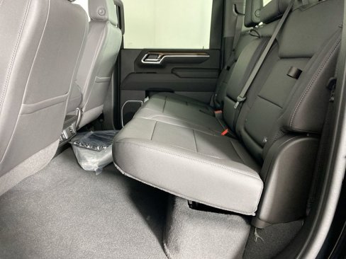 New 2025 Chevrolet Silverado 3500 LT w/ Z71 Chrome Sport Edition image 24