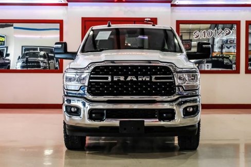 Used 2023 RAM 2500 Big Horn w/ Level 1 Equipment Group image 9