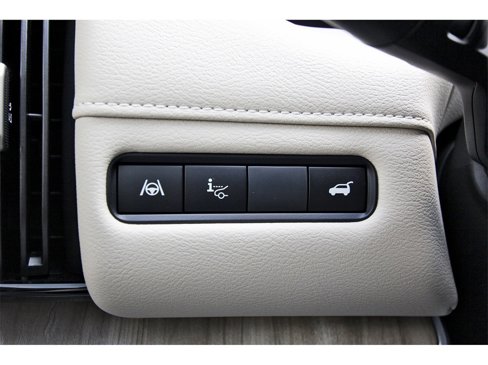 New 2026 Nissan Armada Platinum image 13