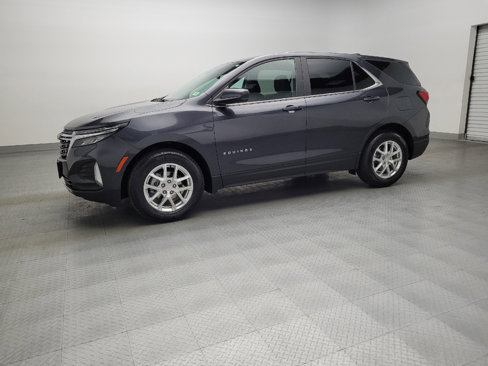 Used 2022 Chevrolet Equinox LT image 2