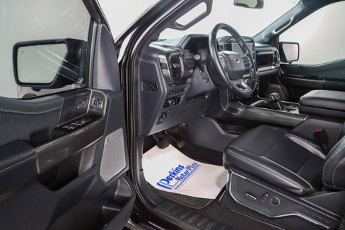 Used 2023 Ford F150 Lariat w/ Equipment Group 502A High image 3