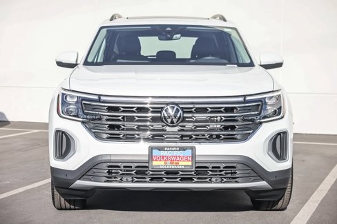 New 2026 Volkswagen Atlas SE image 2