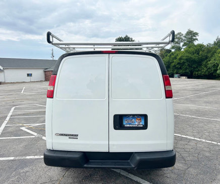 Used 2015 Chevrolet Express 3500 image 6