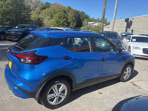 Used 2023 Nissan Kicks S image 5