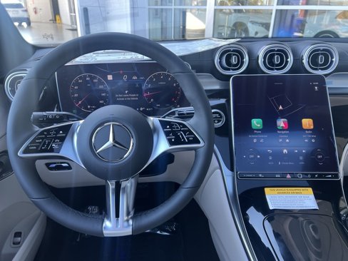 Certified 2025 Mercedes-Benz GLC 300 image 28