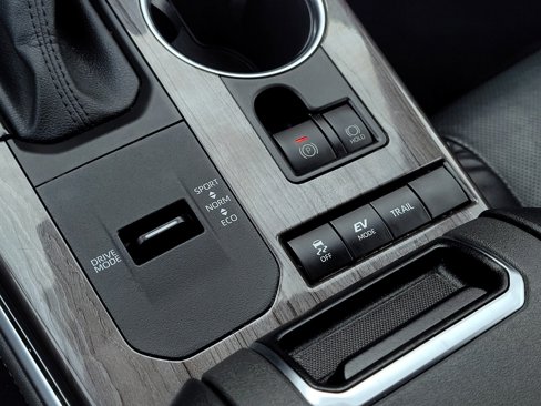 Used 2022 Toyota Highlander Platinum image 22