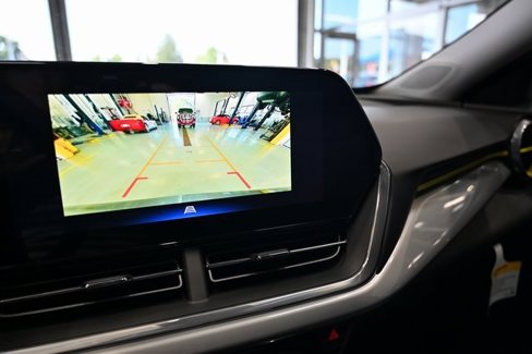New 2025 Chevrolet Trax LT image 16