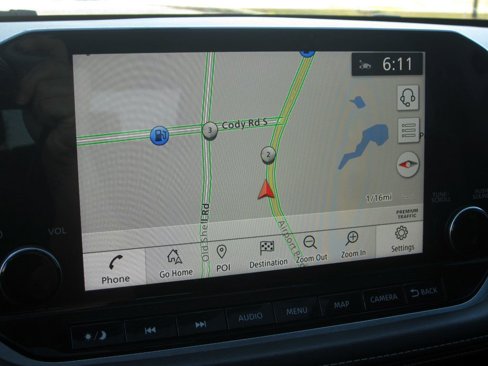 Used 2021 Nissan Rogue Platinum image 13