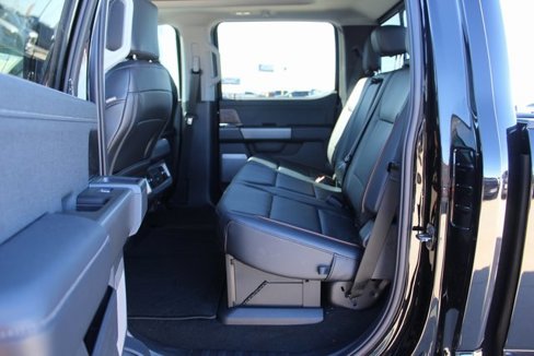 New 2025 Ford F250 Lariat w/ Lariat Ultimate Package image 9